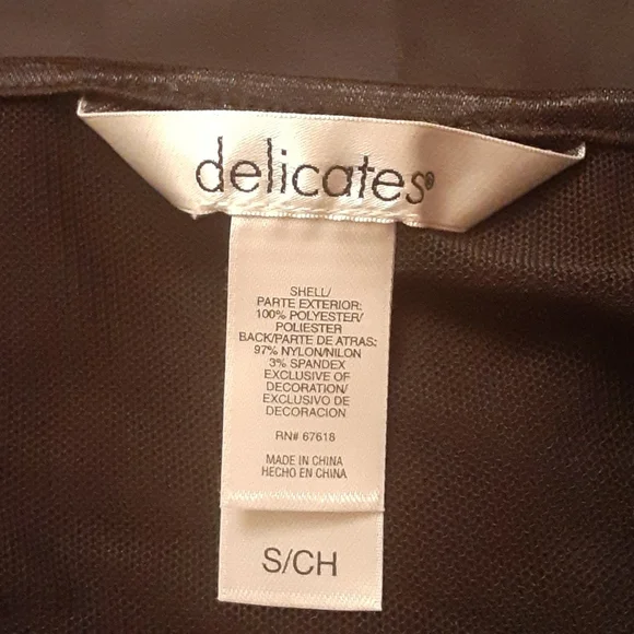 Black Negligee - Picture 9 of 12